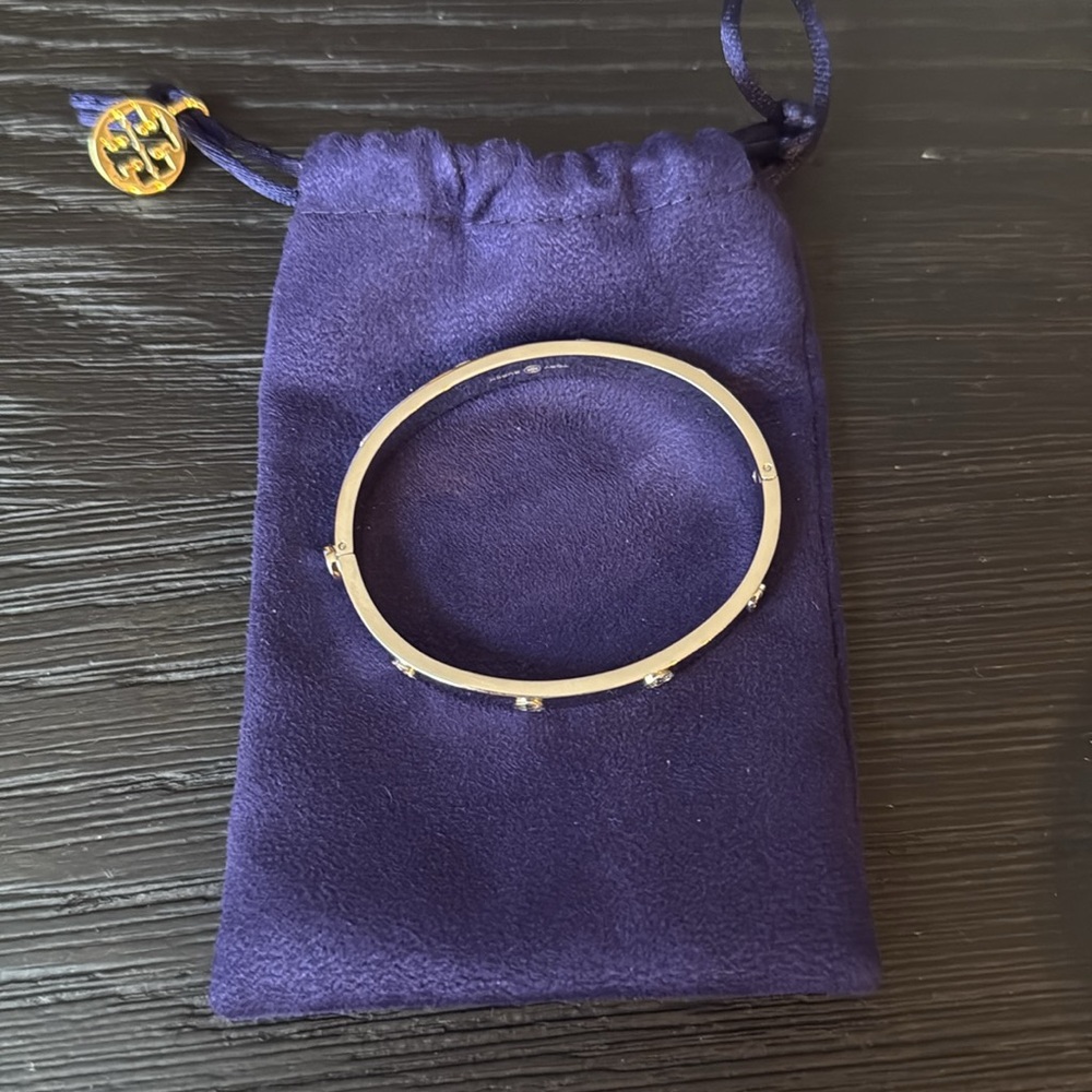 Tory Burch • Logo Stud Hinge Bracelet